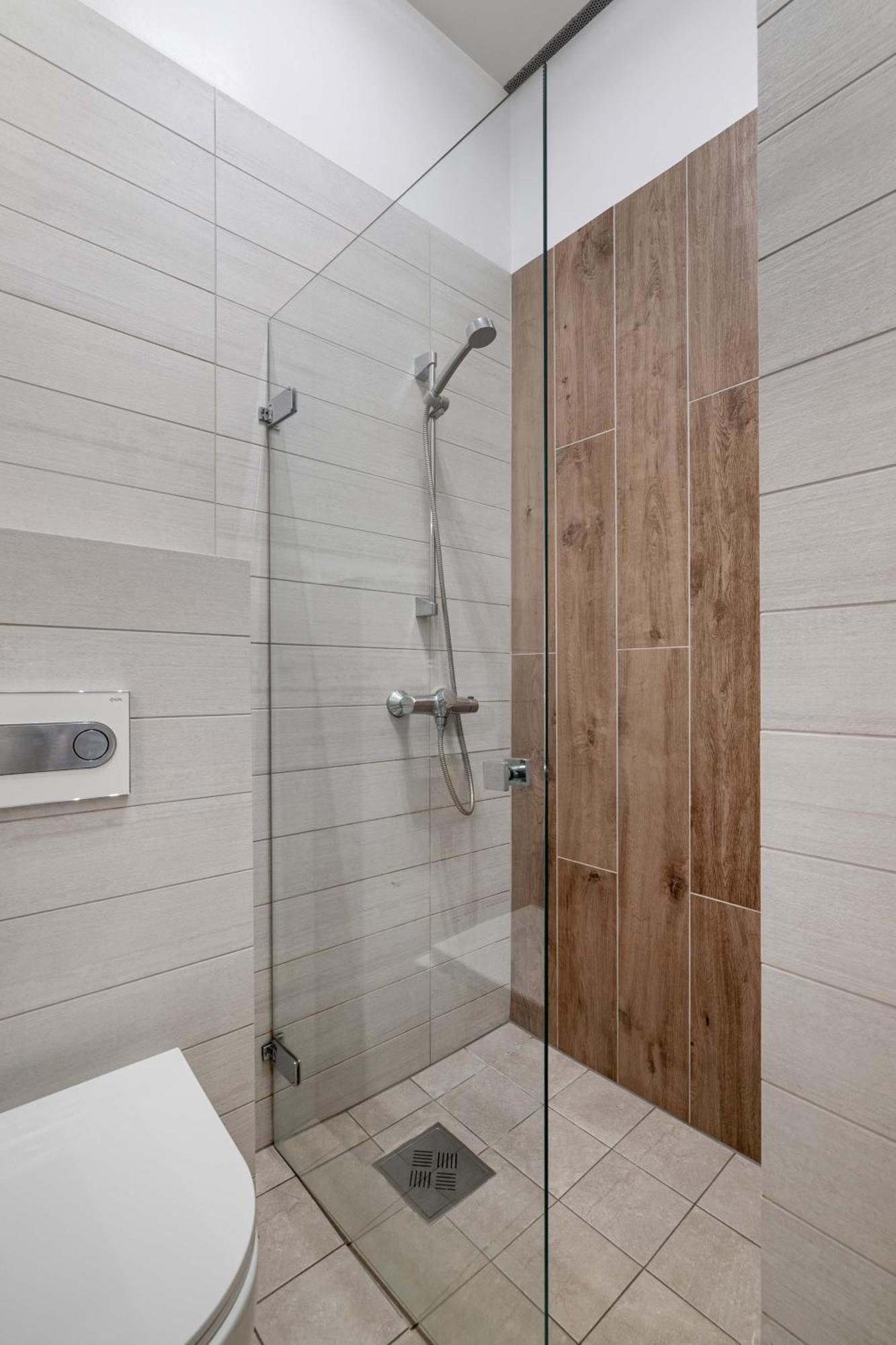 Dinbnb L Stylish - Fireplace & Balcony In Leilighet Oslo
