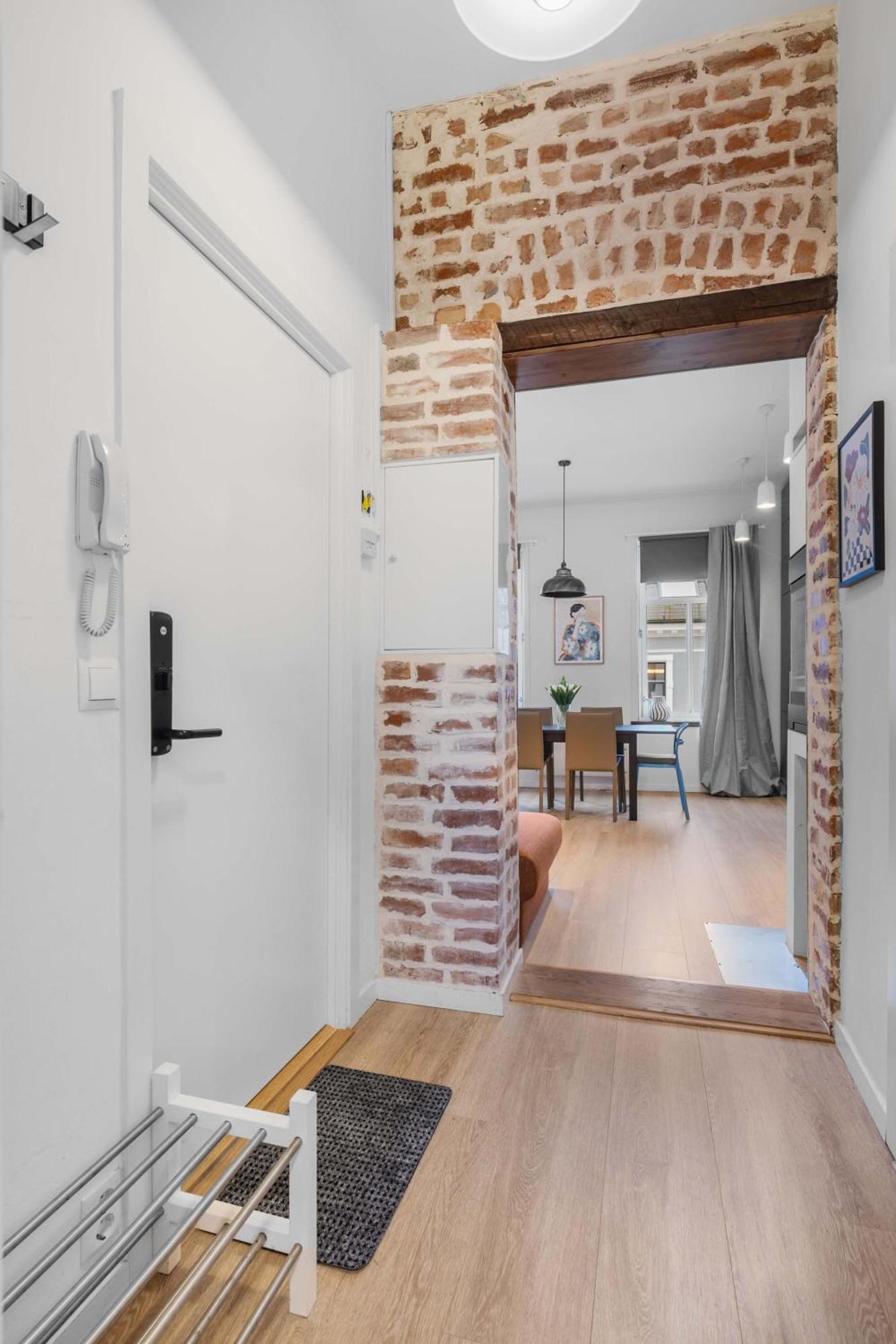 Dinbnb L Stylish - Fireplace & Balcony In Apartment Oslo